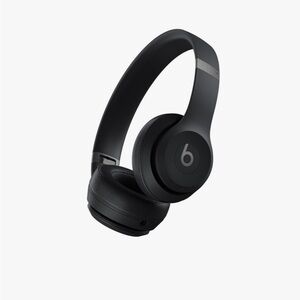 NEVER USED Beats 4 Solo Wireless Headphones